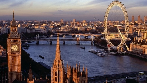 Segundo lockdown de COVID-19 força os locais ingleses de jogos de azar a fechar