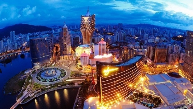 Macau’s current revenues drop by 65% in the period January-November