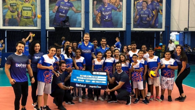 Betsul supports and promotes a R$ 10,000 donation to the Compartilhar Institute