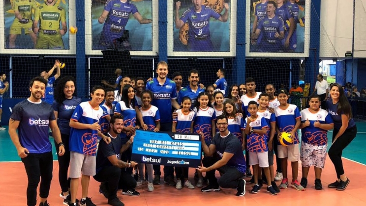 Betsul apoia e promove a doação de R$ 10 mil ao Instituto