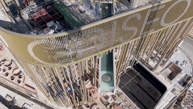 Spanish casino will have the longest overhanging pool in Europe