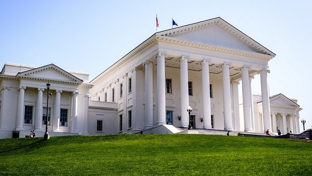 Virginia aprova projetos de apostas esportivas e cassinos nos EUA