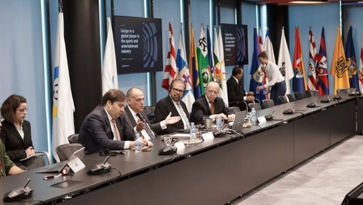 Apostas foi um dos temas da reunião entre FPF, Rodrigo Maia e diretores da LaLiga na Espanha
