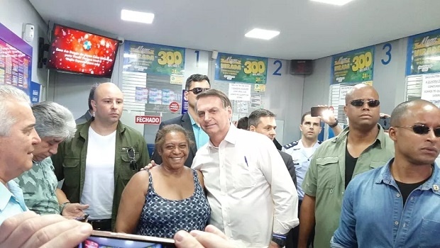 Rio Justice suspends Bolsonaro decree authorizing opening of churches and lottery stores