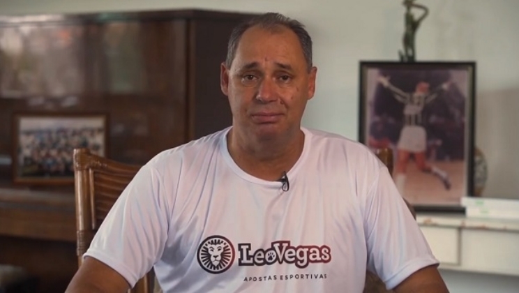 Mais do que nunca, Evair veste a "camisa" da casa de apostas LeoVegas