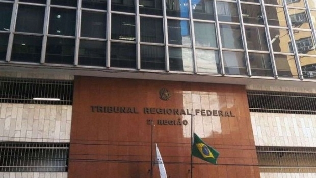 TRF2 derruba liminar e lotéricas e igrejas voltam a ser serviços essenciais
