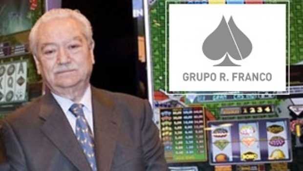 Grupo R. Franco doa 13.000 máscaras reutilizáveis ​​para combater o COVID-19