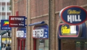 As lojas de apostas no Reino Unido serão reabertas em 15 de junho