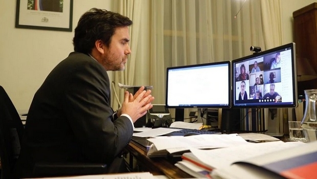 Chile busca adiar novo processo de licitação dos cassinos e habilitar os jogos online