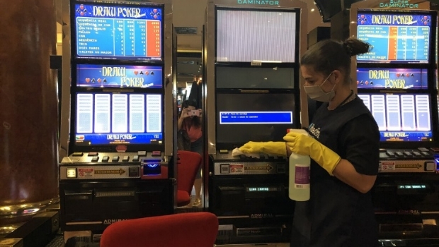 Maior cassino da Europa, Estoril procura se reinventar em tempos de COVID-19