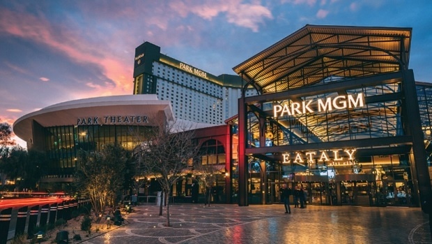 MGM Resorts conclui reaberturas de propriedades em todo o mundo
