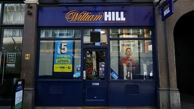 William Hill approached by Apollo and Caesars on possible takeover