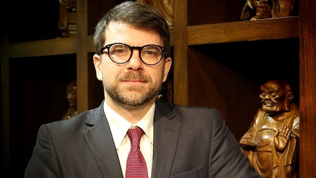 Óscar Madureira critica o Governo português por reavaliar as concessões de jogo