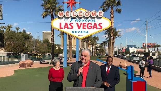 Las Vegas celebrates the return of overseas visitors