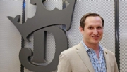 Aumento das ações da DraftKings torna o CEO da firma bilionário