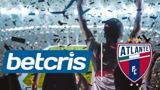 Fans of Mexico's Atlante FC happy to see Betcris sponsor the team