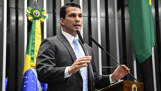 Senador Irajá admite em seu projeto mais de um cassino por estado no futuro