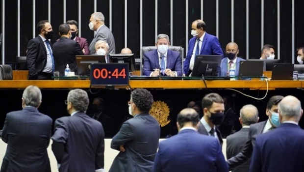 Congresso do Brasil aprova MP que muda tributação das apostas esportivas para GGR