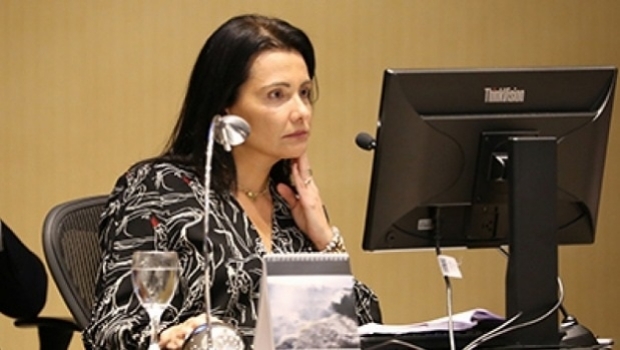 TCE suspende licitação de novas modalidades lotéricas da Loterj