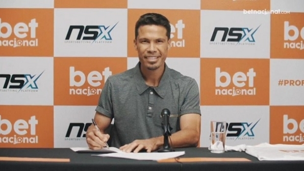 The “Profeta” Hernanes stars in new Betnacional bookmaker campaign