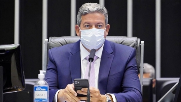 Lira espera que a legalização dos jogos de azar seja aprovada na Câmara até o fim do ano
