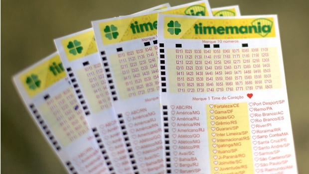 Bolsonaro altera clubes que participam do Timemania