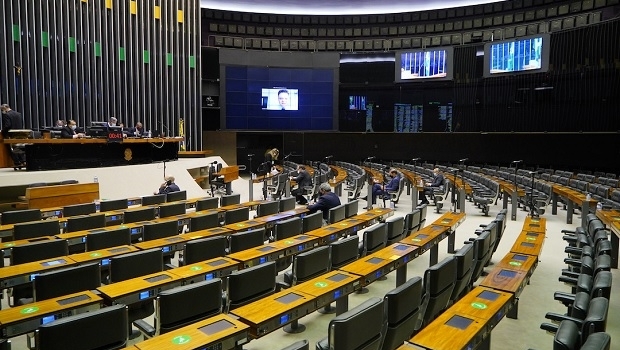 Chamber's remote work may postpone voting on gaming legalization to March