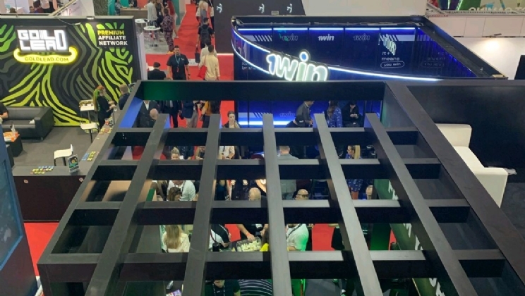 Galeria de fotos: Roberto Carlos foi a grande estrela do segundo dia da SiGMA Europe 2022