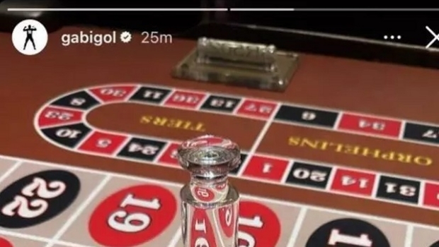 Artilheiro do Flamengo, Gabigol aproveita férias e aparece em cassino de Las Vegas