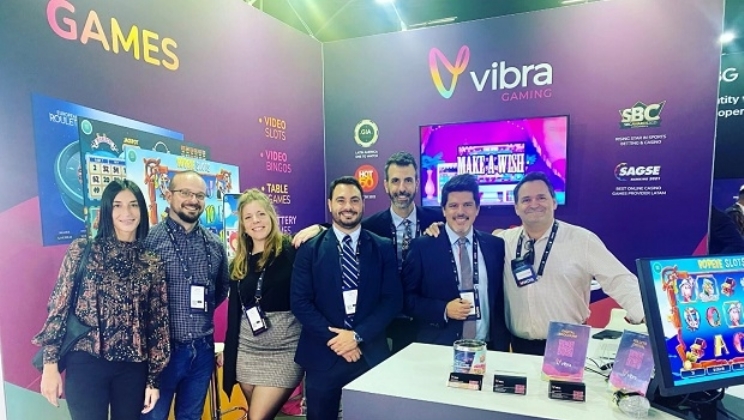 Triple Cherry assina parceria com a Vibra Gaming