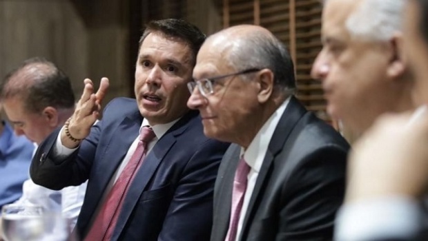 A conversa entre Alckmin e o deputado defensor dos jogos na transição