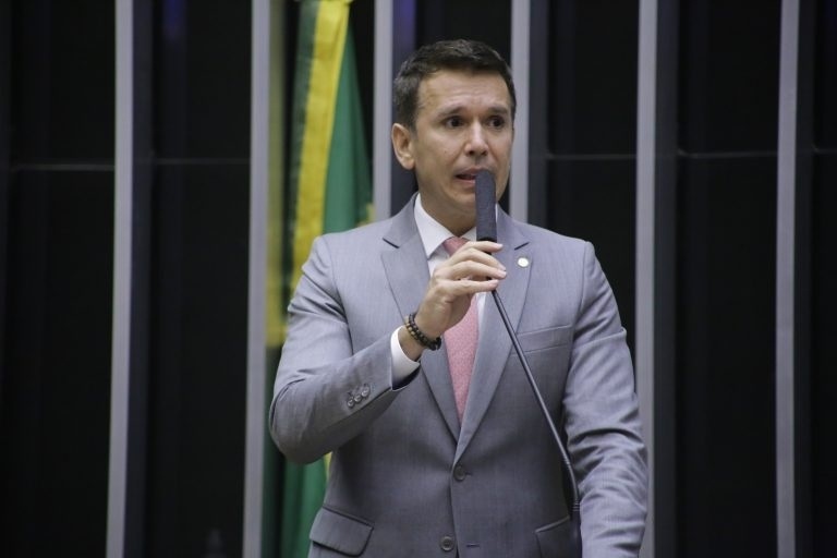 Legalização do jogo de azar no Brasil. Será 2021 o ano da mudança?