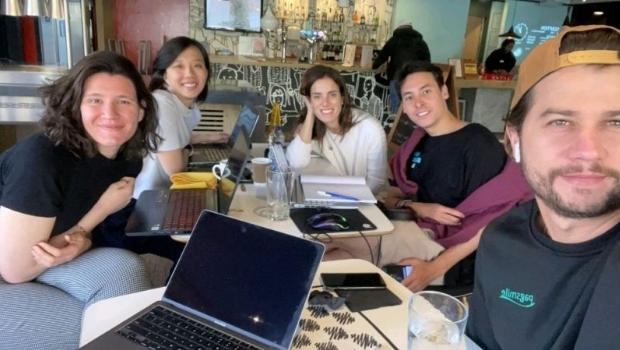 Galeria de fotos: os brasileiros visitam a ICE 2022