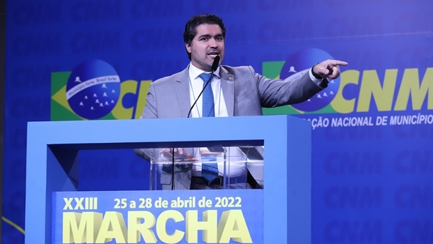 Herculano Passos e Newton Cardoso defendem legalização dos jogos em painel da Marcha dos Municípios