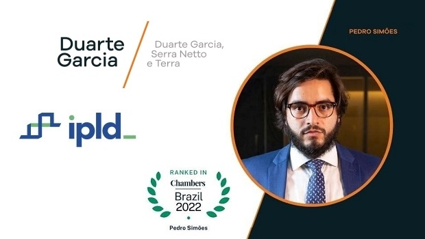 Regular o jogo: uma janela de oportunidades