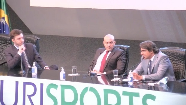 ANDD discute aspectos das apostas esportivas e painelistas criticam alto custo das licenças