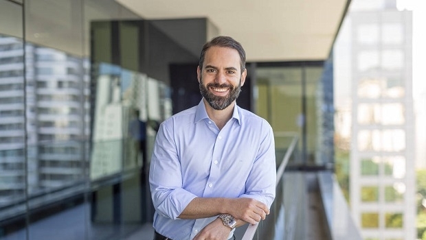 Empresário do Grupo BTG propõe para candidato a presidente do Brasil a liberação de cassinos