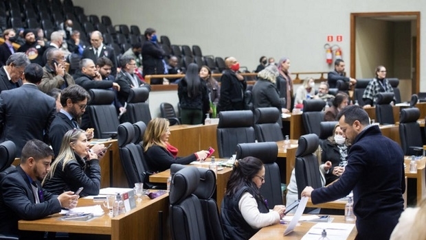 Câmara de Porto Alegre aprova projeto que cria a loteria municipal