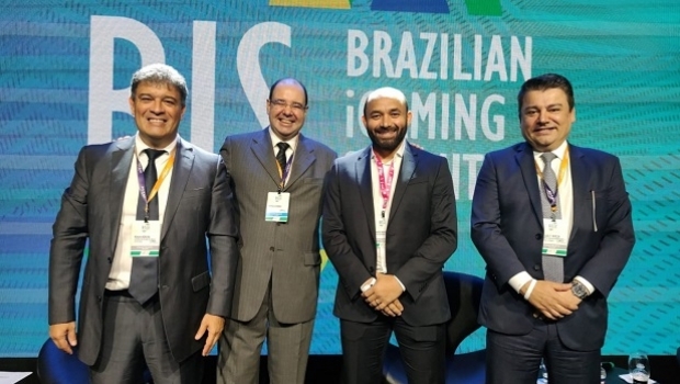 Representantes pedem a criação de um grupo forte de loterias estaduais e celebram parcerias