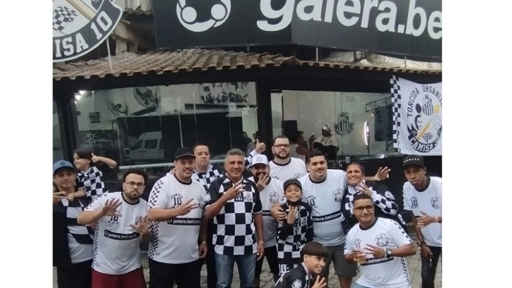 Com apoio da galera.bet, “Camisa 10” do Santos inaugura primeiro espaço dedicado a torcedores