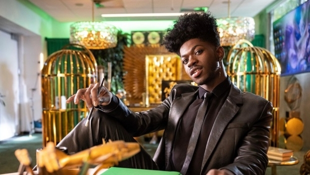 Riot Games nomeia Lil Nas X como presidente de League of Legends