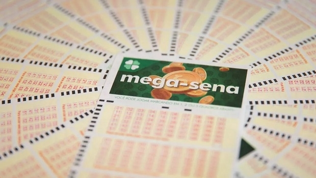 Duas apostas dividem o maior prêmio da história da Mega-Sena