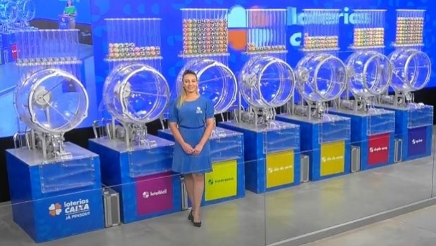 Brasileiros ‘apostam’ R$ 23,2 bilhões nas loterias em 2022 e valor bate novo recorde