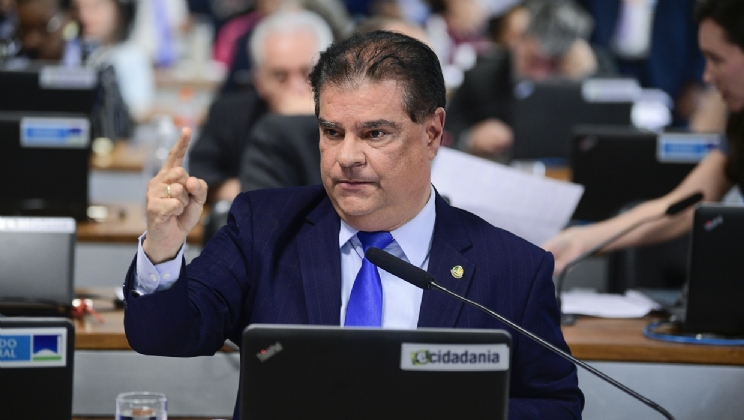 Senadores aportam 49 emendas ao PL que regulamenta as apostas esportivas no Brasil