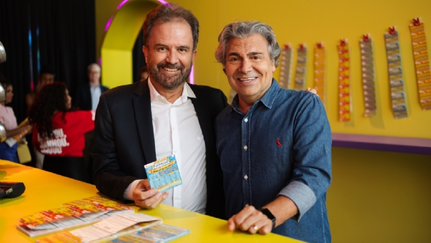 CMSL lança oficialmente nova Raspadinha® em festa triunfal com show, sorteio e DJ ao vivo