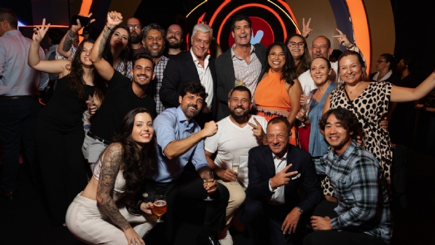 CMSL lança oficialmente nova Raspadinha® em festa triunfal com show, sorteio e DJ ao vivo