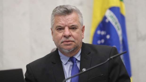 Projeto quer proibir por lei máquinas de caça-níqueis no Paraná