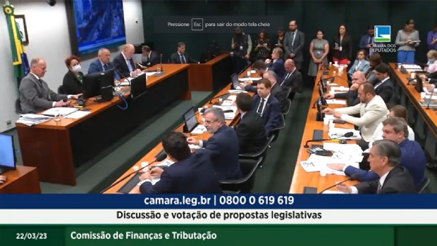 Comissão de Finanças vai ouvir Fernando Haddad e casas de apostas sobre regulamentação do setor