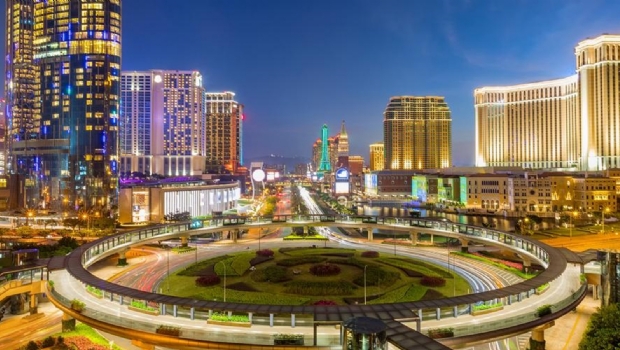 Fitch prevê que economia de Macau recupere 48% este ano