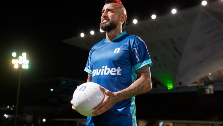 Novibet convida o Brasil para "Jogar na nova era" em campanha de lançamento com Arturo vidal